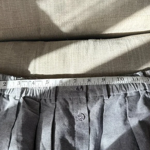 MOON Grey A-line Flair Skirt Size Small NWT - Picture 6 of 6